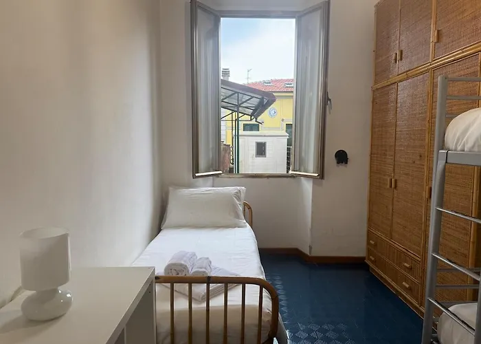 Semesterbostad 50mt From Sea White 2 Bedr Outdoor Marina di Pietrasanta