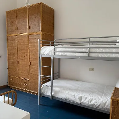 50mt From Sea White 2 Bedr Outdoor