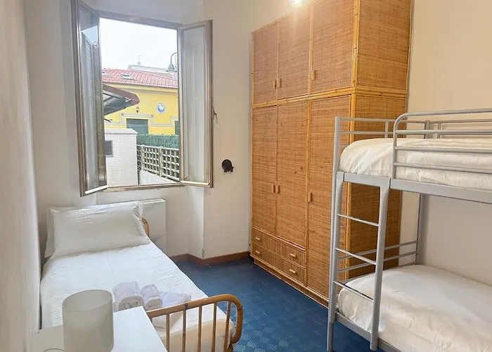 Holiday home 50mt From Sea White 2 Bedr Outdoor