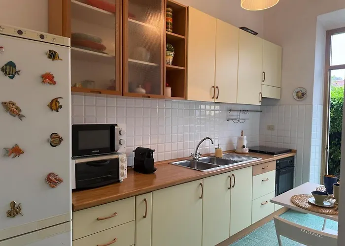 50mt From Sea White 2 Bedr Outdoor